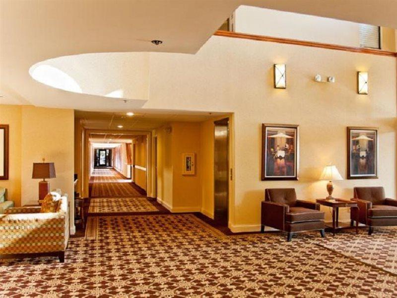 Ann Arbor Regent Hotel And Suites Exterior foto